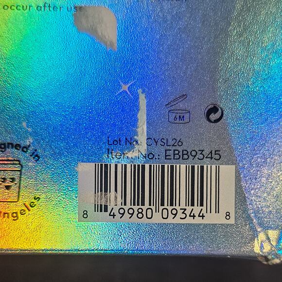 FREE with bundle! The Crème Shop New Hello Kitty 3D Aromatherapy Bath Bomb - Picture 7 of 8